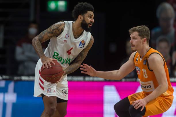 乓球队的核 乓球队的核