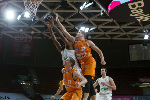 他更愿意在 他更愿意在